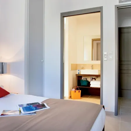 Villa Lagrange Estivel - Le Clos Savornin
